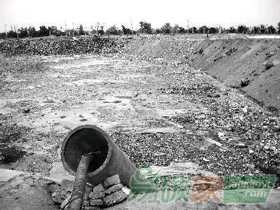 “透視北京六里屯垃圾填埋場滲瀝液偷排事件”